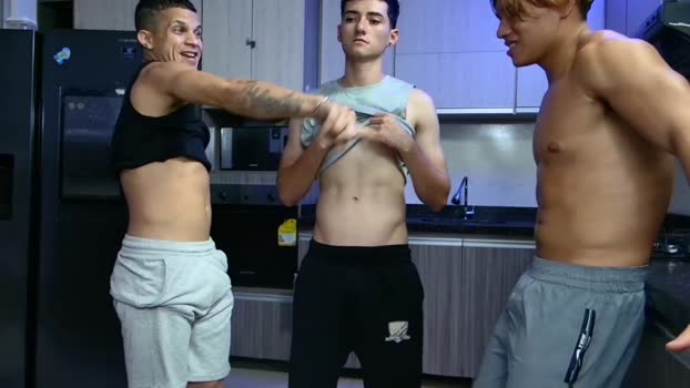boysgang_sex big Webcam SHOW @ Chaturbate 30-01-2025