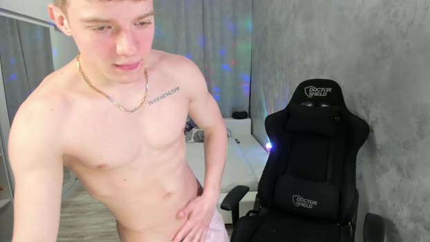 hogrider192 deep Webcam SHOW @ Chaturbate 31-01-2025