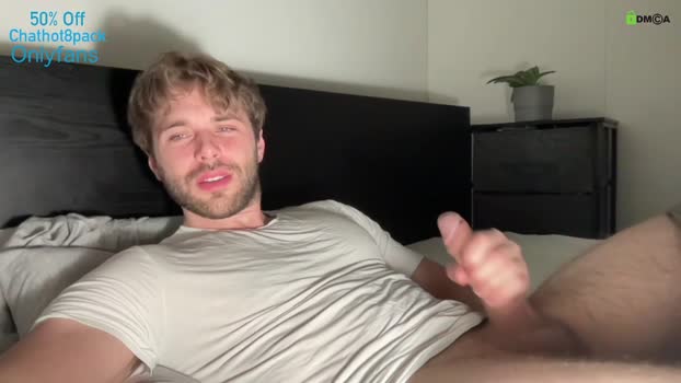 hot8pack01 striptease Webcam SHOW @ Chaturbate 31-01-2025