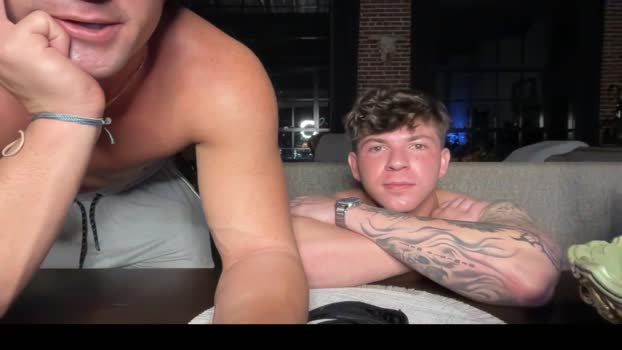hungjock696 Porn Webcam SHOW @ Chaturbate 01-02-2025