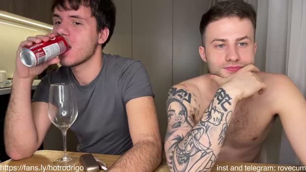 rodrigoveira suckshow Webcam SHOW @ Chaturbate 31-01-2025