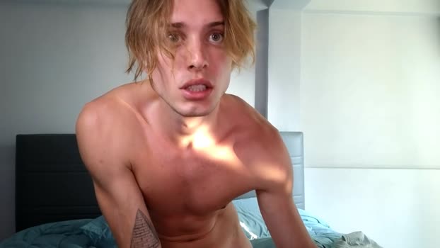 cryptongood toy Webcam SHOW @ Chaturbate 02-02-2025