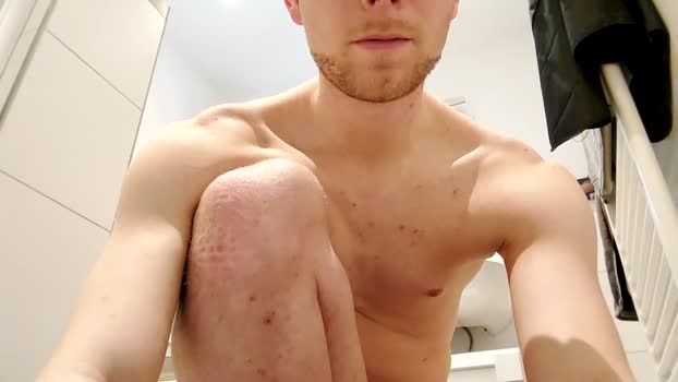 dusnow16 natural Webcam SHOW @ Chaturbate 02-02-2025