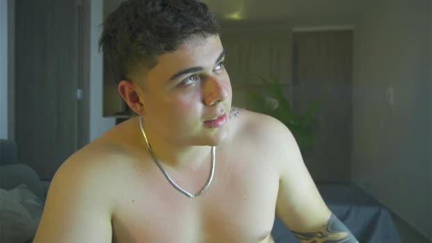 odin_blake show Webcam SHOW @ Chaturbate 02-02-2025