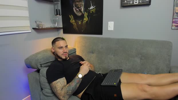 giorgio_leone2 spanking Webcam SHOW @ Chaturbate 03-02-2025
