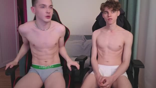 nicky_mart big Webcam SHOW @ Chaturbate 02-02-2025