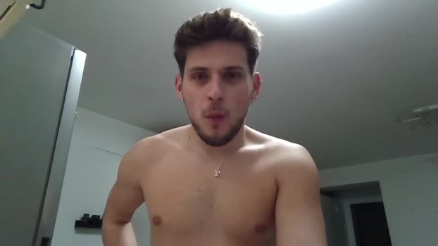roberto_twink1 fuckme Webcam SHOW @ Chaturbate 03-02-2025