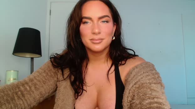 megancox_official bigdick Webcam SHOW @ Chaturbate 04-02-2025