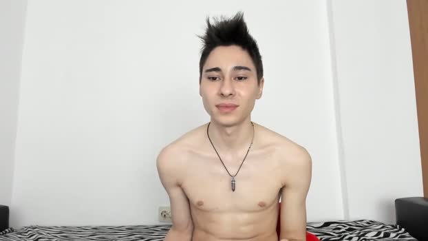 kevin_hug hard Webcam SHOW @ Chaturbate 06-02-2025