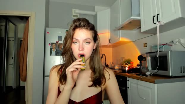 niky_jess fingers Webcam SHOW @ Chaturbate 05-02-2025