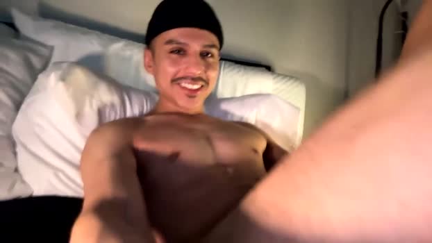 xmomentumx Ass Webcam SHOW @ Chaturbate 06-02-2025