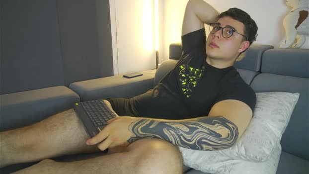 odin_blake cute Webcam SHOW @ Chaturbate 11-02-2025
