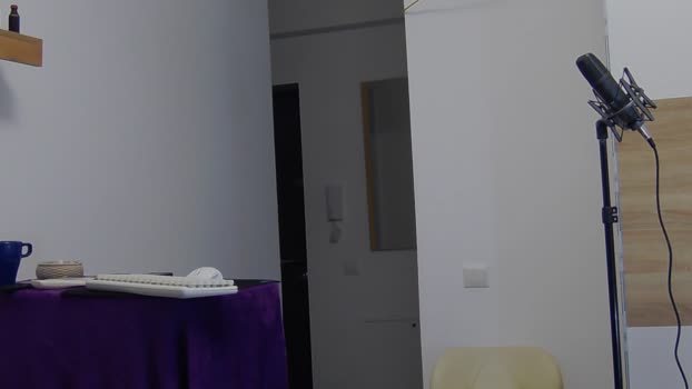 thetop200 spank Webcam SHOW @ Chaturbate 10-02-2025