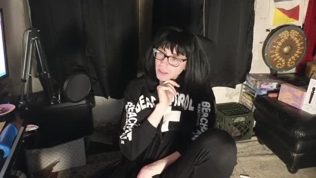 april_show_her bigass Webcam SHOW @ Chaturbate 17-02-2025