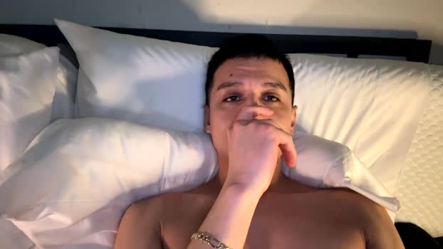 xmomentumx suckshow Webcam SHOW @ Chaturbate 16-02-2025
