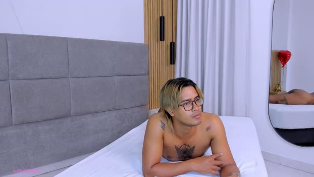 gregoriiandmax Webcam Webcam SHOW @ Chaturbate 18-02-2025
