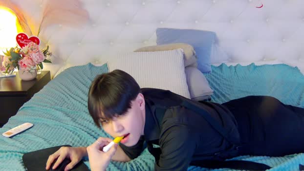 just_gay_ yummy Webcam SHOW @ Chaturbate 19-02-2025