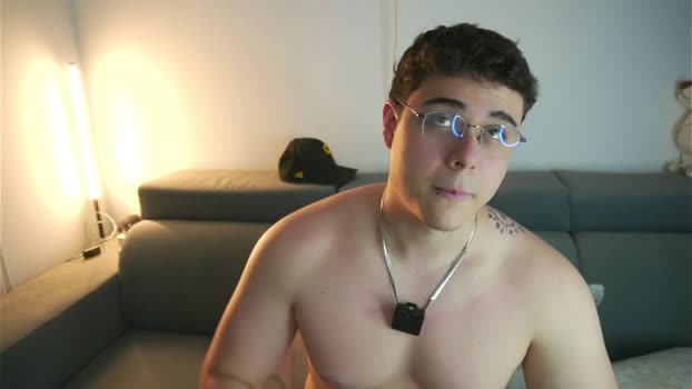 odin_blake show Webcam SHOW @ Chaturbate 20-02-2025