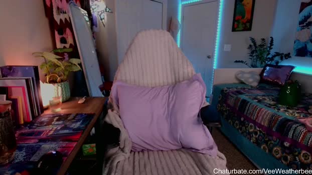veeweatherbee toy Webcam SHOW @ Chaturbate 20-02-2025