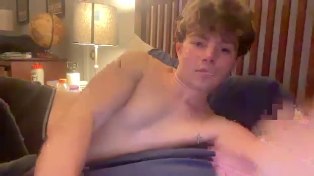 boynextdoor6911 show Webcam SHOW @ Chaturbate 21-02-2025