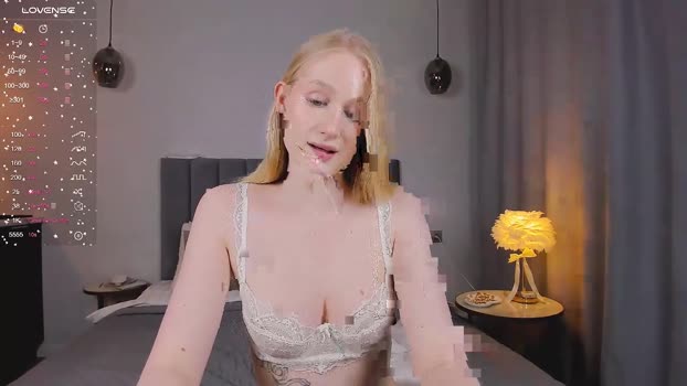 blondiemermaid Nude Webcam SHOW @ Chaturbate 22-02-2025