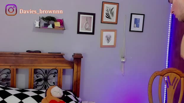 davies_brown horny Webcam SHOW @ Chaturbate 23-02-2025