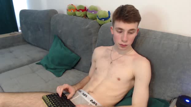 cute_brian sexyfeet Webcam SHOW @ Chaturbate 25-02-2025
