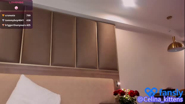 celine_rose kiss Webcam SHOW @ Chaturbate 25-02-2025