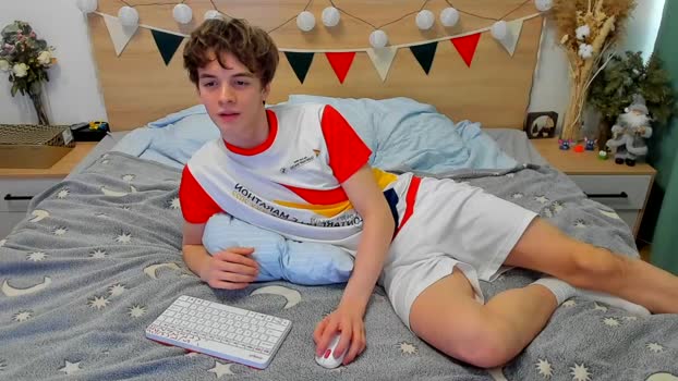 lanny_fandi XXX Webcam SHOW @ Chaturbate 26-02-2025