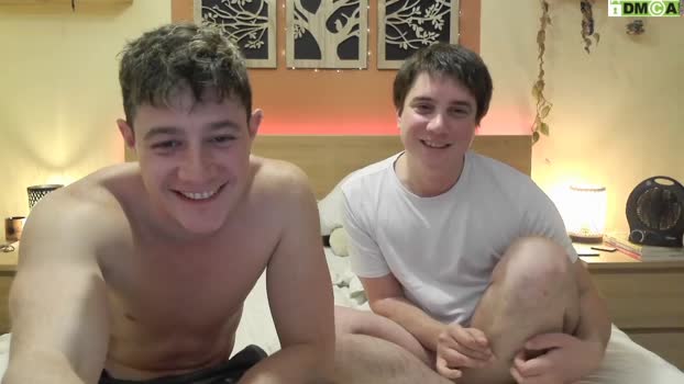 frenchhornybibs fingers Webcam SHOW @ Chaturbate 26-02-2025
