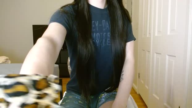 cayjorrr kissing Webcam SHOW @ Chaturbate 28-02-2025