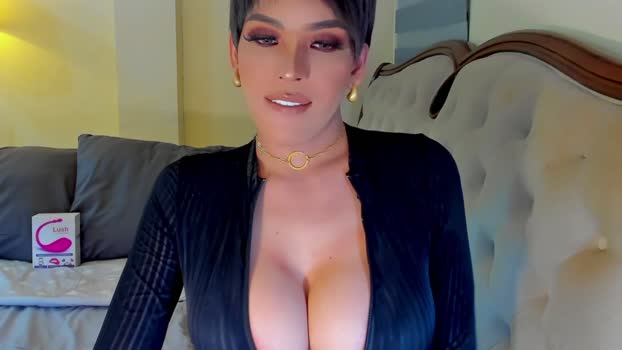 hotchescacumxxx show Webcam SHOW @ Chaturbate 27-02-2025