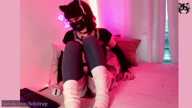 kikitrap lickass Webcam SHOW @ Chaturbate 01-03-2025