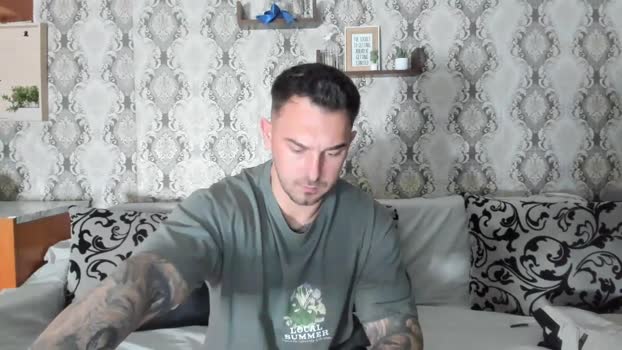 2sexymuscles Cam Webcam SHOW @ Chaturbate 02-03-2025