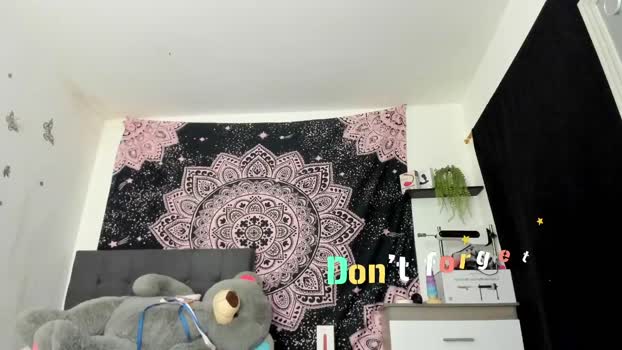 jade__weed fuckme Webcam SHOW @ Chaturbate 03-03-2025