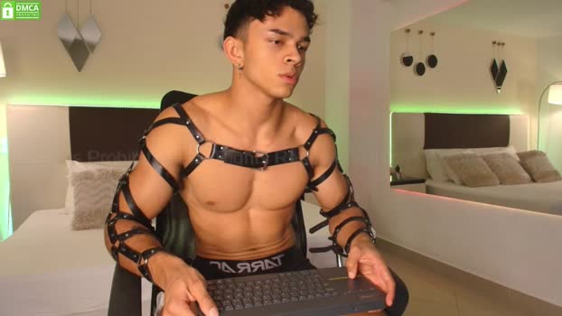 danteestone striptease Webcam SHOW @ Chaturbate 04-03-2025