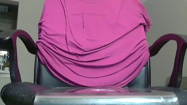 holysmokess amateur Webcam SHOW @ Chaturbate 04-03-2025