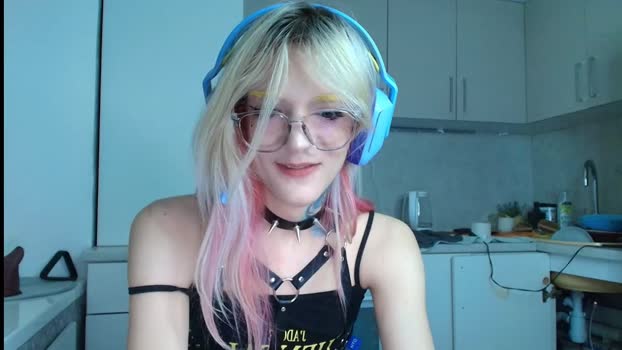 bekvakinska juicy Webcam SHOW @ Chaturbate 04-03-2025
