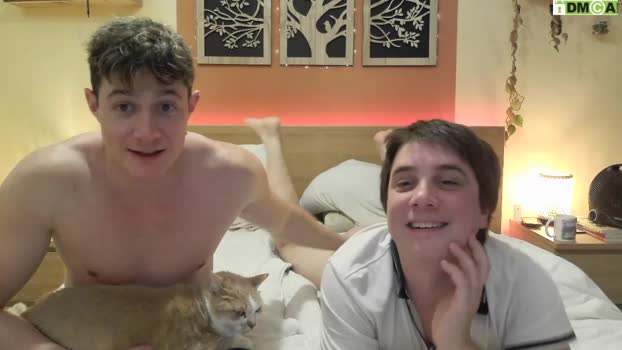 frenchhornybibs spanking Webcam SHOW @ Chaturbate 04-03-2025