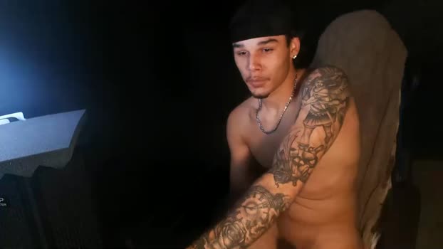 kylewhitedgs big Webcam SHOW @ Chaturbate 05-03-2025