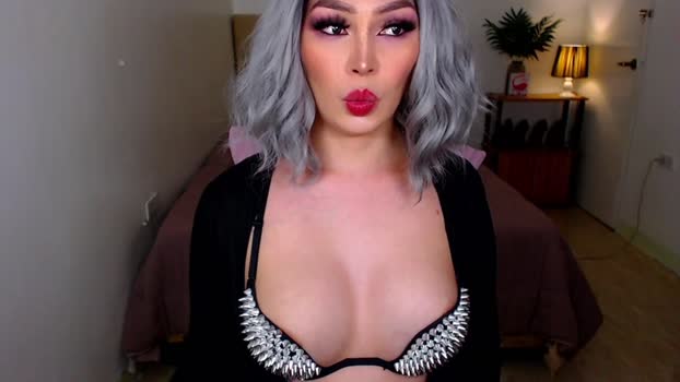 legendaryxqueen fuck Webcam SHOW @ Chaturbate 05-03-2025