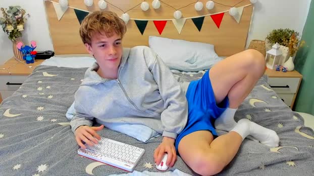 lanny_fandi Webcam Webcam SHOW @ Chaturbate 06-03-2025