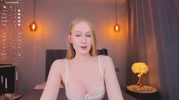blondiemermaid blowjob Webcam SHOW @ Chaturbate 06-03-2025