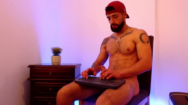 max_xl_ lovense Webcam SHOW @ Chaturbate 06-03-2025
