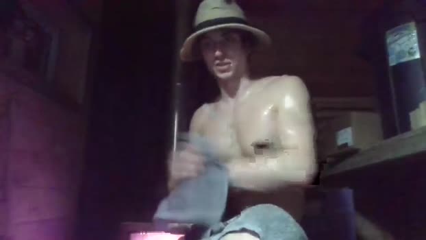 info_chat play Webcam SHOW @ Chaturbate 08-03-2025