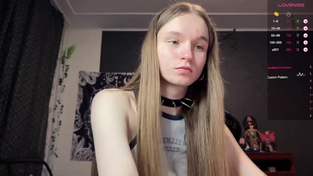 nloraaa legs Webcam SHOW @ Chaturbate 13-03-2025