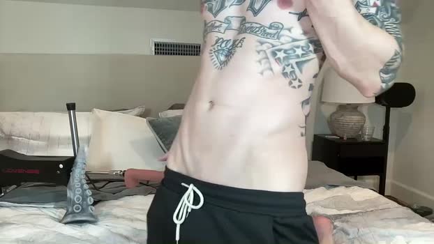 coltgrayxxx kiss Webcam SHOW @ Chaturbate 17-03-2025