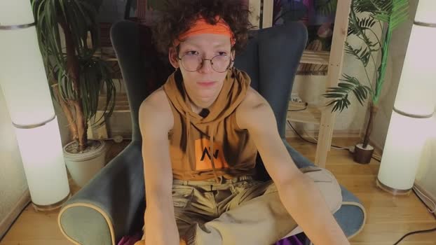 tommiehi orgasm Webcam SHOW @ Chaturbate 21-03-2025