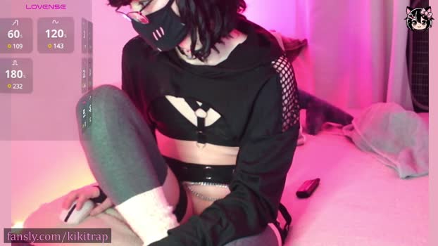 kikitrap blowjob Webcam SHOW @ Chaturbate 26-03-2025