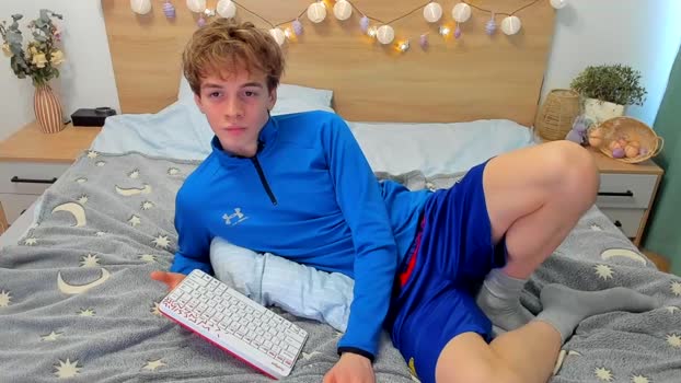 lanny_fandi handsome Webcam SHOW @ Chaturbate 27-03-2025